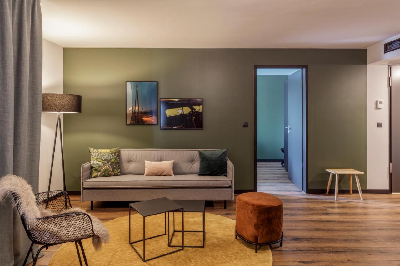 Black F House - Serviced Apartments Freiburg im Breisgau Exterior photo