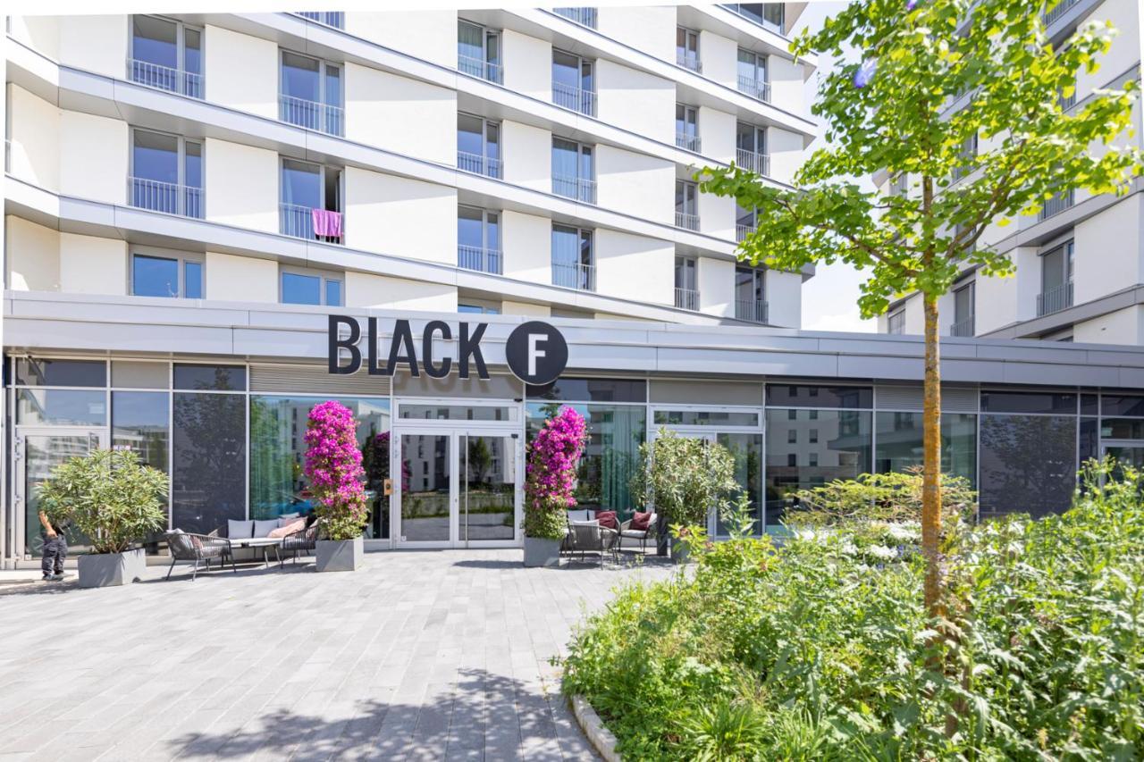 Black F House - Serviced Apartments Freiburg im Breisgau Exterior photo